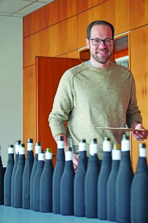 Meinolf Sachse bei der Verkostung