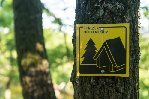 Wegemarkierung Pfälzer Hüttentour