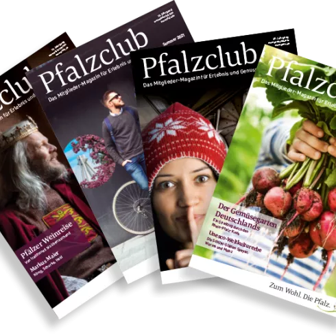 Darstellung von vier Pfalzclub Magazinen 
