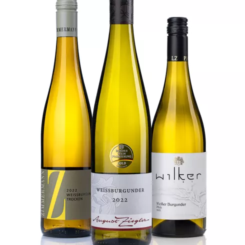 drei Flaschen Weißburgunder der Weingüter Zimmermann, Wilker und August Ziegler